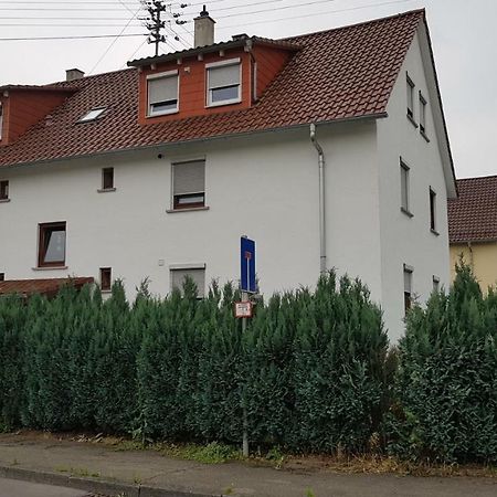 Outletcity Ferienwohnung Apartment 2 Metzingen  Kültér fotó