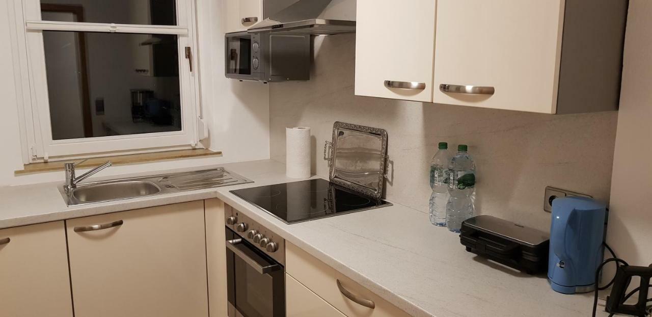 Outletcity Ferienwohnung Apartment 2 Metzingen  Kültér fotó
