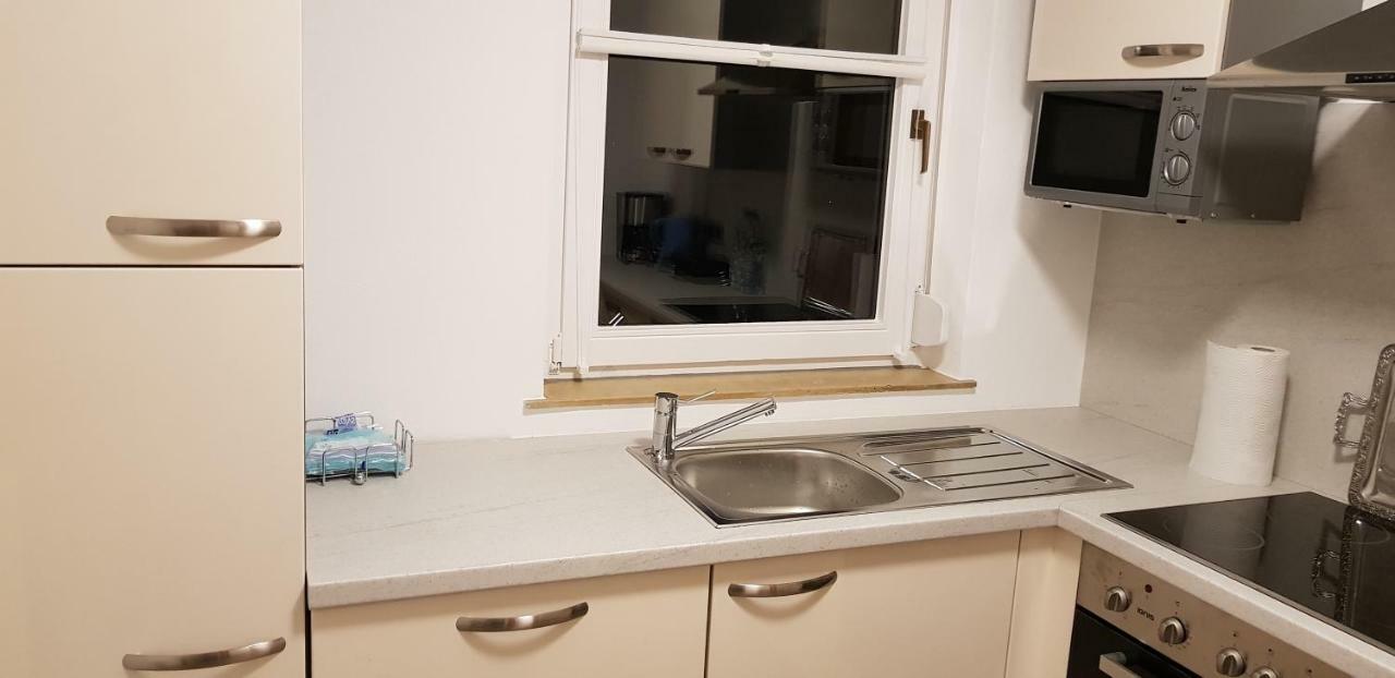 Outletcity Ferienwohnung Apartment 2 Metzingen  Kültér fotó